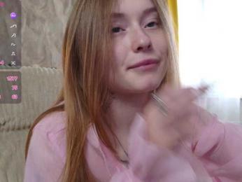 YoPixie bongacams stream image