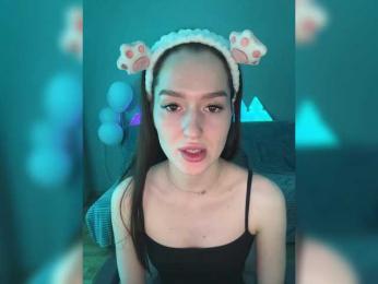 whiteTEA bongacams stream image