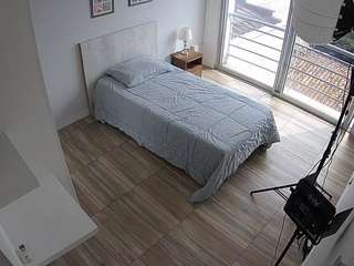 voyeurcam-jb-room-3 camsoda stream image