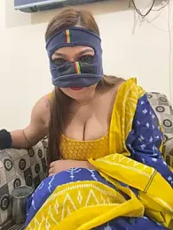 HoneyBearCpl stripchat stream image