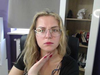 Soft-Zoey bongacams stream image