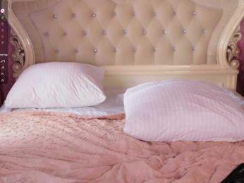 Enchantressss bongacams stream image