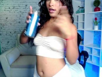 Miaynocolucci bongacams stream image