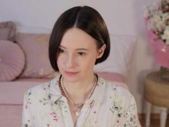 MissEssie bongacams stream image