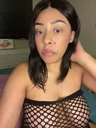 NicoleWilliam stripchat stream image