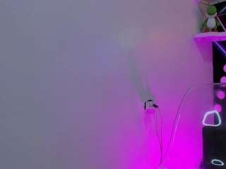 lunalenox camsoda stream image