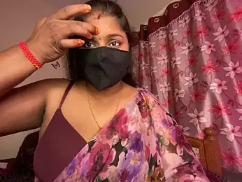 LouleyRanii stripchat stream image