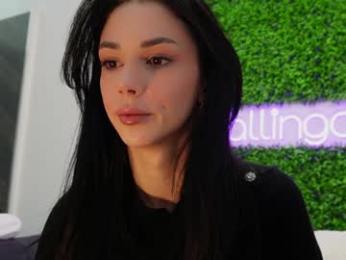 hotfallingdevil chaturbate stream image