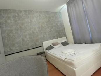 ehotlovea chaturbate stream image