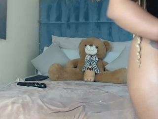 melons2001 camsoda stream image