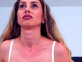 SelenaWest bongacams stream image