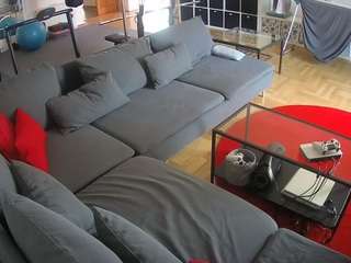 voyeurcam-julmodels-living-3 camsoda stream image