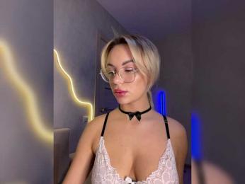 Mila-m bongacams stream image