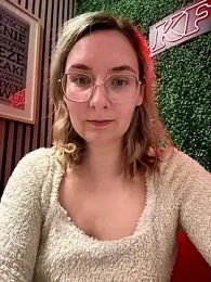 The_Snowwhitee stripchat stream image