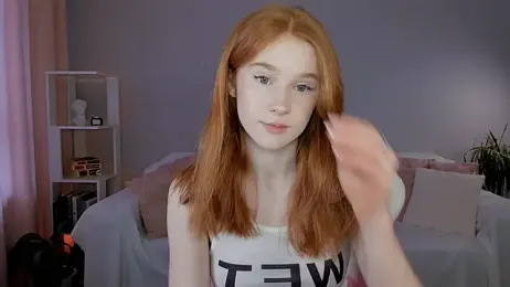 Leahsthetics stripchat stream image