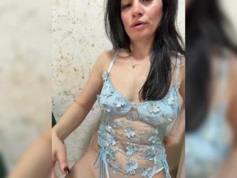 Ylia21112 bongacams stream image