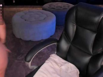 MadelineFox bongacams stream image