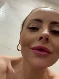 EmaSalis stripchat stream image