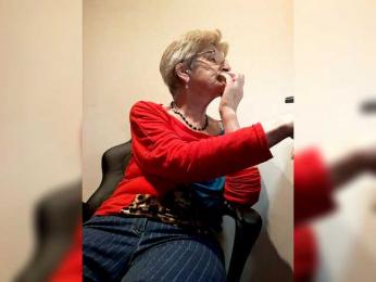 Reife-dame bongacams stream image