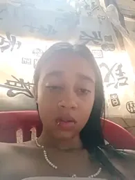 Zoe_Sweett18 stripchat stream image