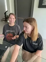 Nura_n_Sarah stripchat stream image