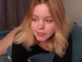 dianaholiday chaturbate stream image