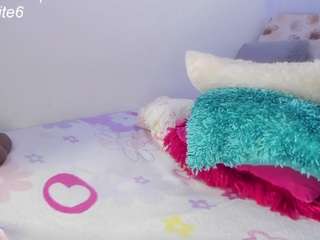 ninapetite camsoda stream image