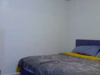 tighttinymilf camsoda stream image