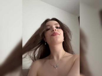 YourLadyyy bongacams stream image