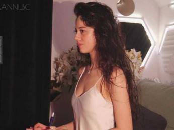 Taanni bongacams stream image