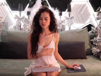 Taanni bongacams stream image