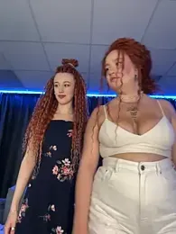 RollingGirlzzz stripchat stream image