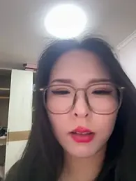 xixiya888 stripchat stream image