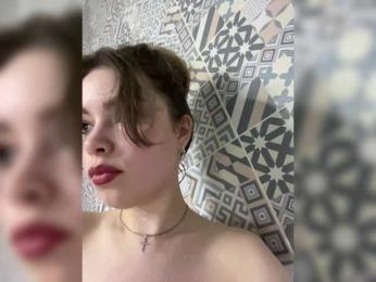 YourLadyyy bongacams stream image