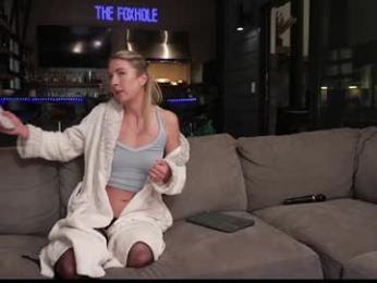 blondefoxsilverfox chaturbate stream image