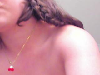 Bella Fontana flirt4free stream image