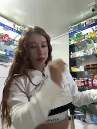 roouse stripchat stream image