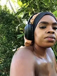 LuciousLips96 stripchat stream image