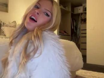 mishapalmer chaturbate stream image