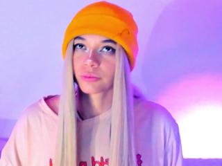 Scarlet Bridge flirt4free stream image