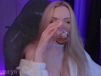 fymryn bongacams stream image