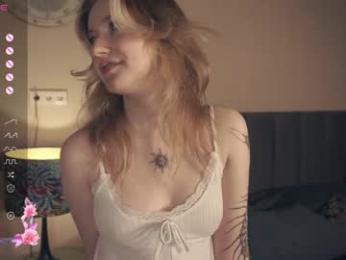 vivid_girls chaturbate stream image