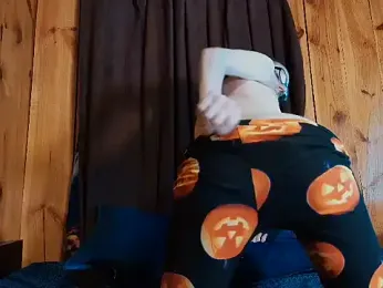 Daddyshairypits stripchat stream image