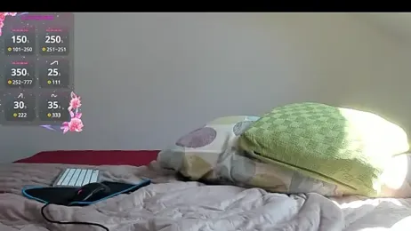 laurasommer stripchat stream image