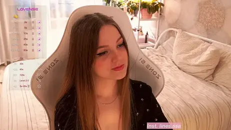 linessssa stripchat stream image