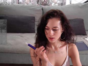 Taanni bongacams stream image