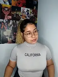 VitoriaFernandes stripchat stream image