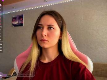 Unearthly bongacams stream image