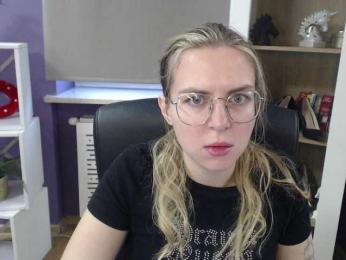 Soft-Zoey bongacams stream image