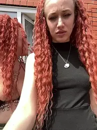 RollingGirlzzz stripchat stream image